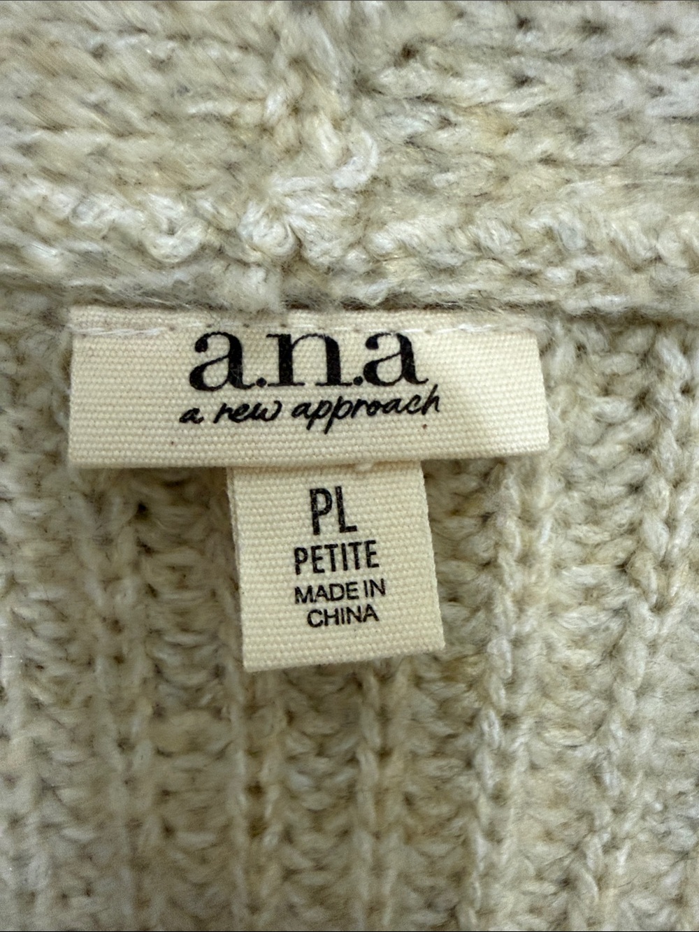 a.n.a Cream V-Neck Button Cardigan Petite Large - Picture 2 of 4